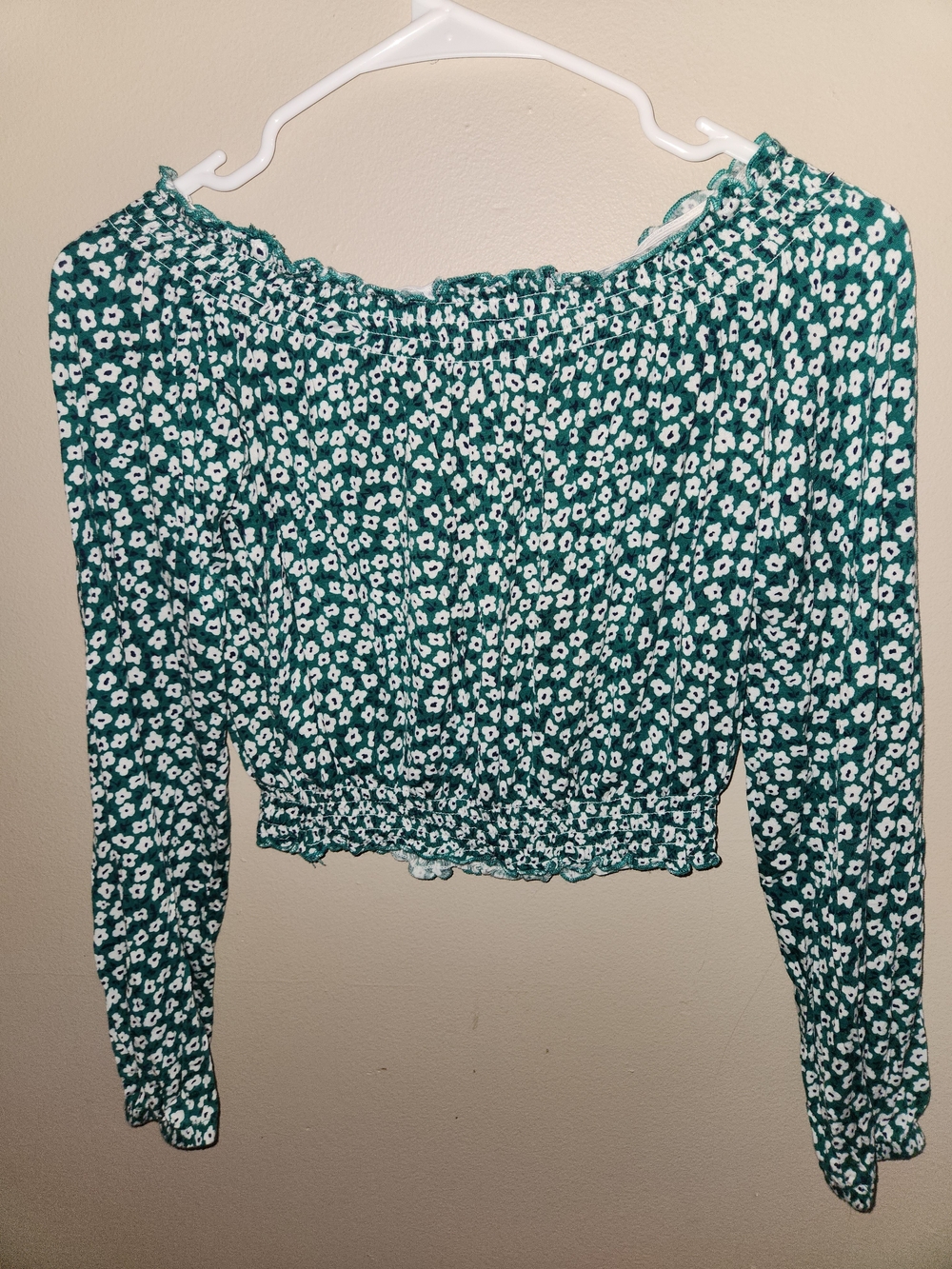 H&M Green Floral Smocked Off-Shoulder Crop Top Size S For Woman